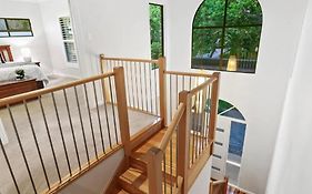 Sun Room In The European Style Luxorious Home